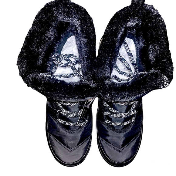 Winter boots/Sorel Whitney II Short Lace Waterproof Boots -Brand New Size 7 - Picture 4 of 5